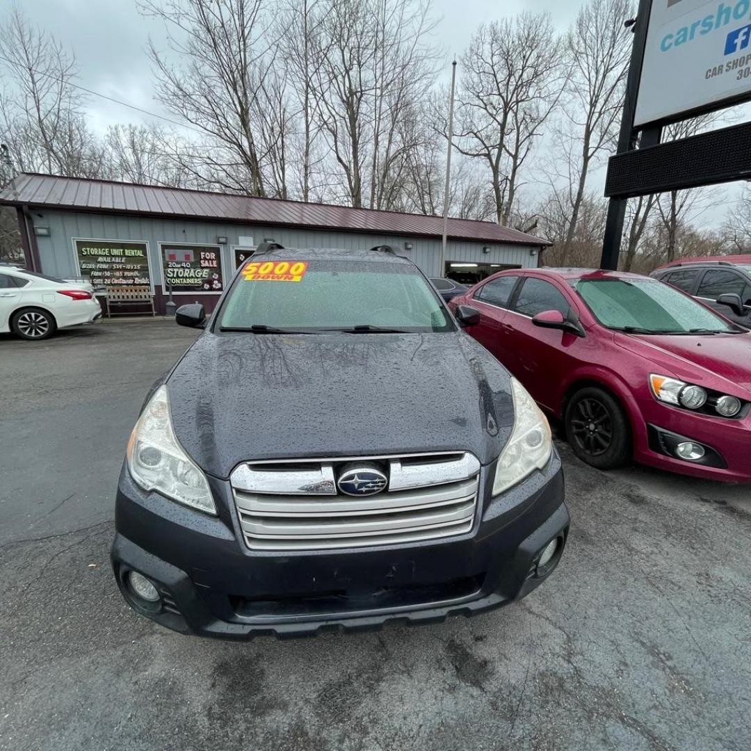 2013 GRAY SUBARU OUTBACK 2.5I PREMIUM (4S4BRBCC7D3) with an 2.5L engine, Continuously Variable transmission, located at 3338 US Rt. 60 East, Huntington, WV, 25705, (304) 733-9888, 38.411072, -82.379471 - Photo#0