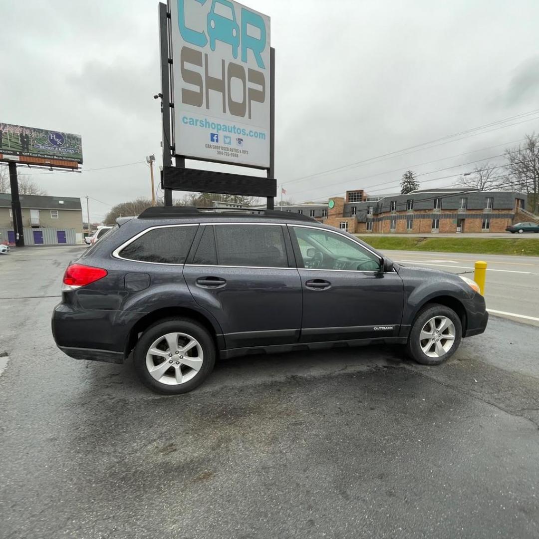 2013 GRAY SUBARU OUTBACK 2.5I PREMIUM (4S4BRBCC7D3) with an 2.5L engine, Continuously Variable transmission, located at 3338 US Rt. 60 East, Huntington, WV, 25705, (304) 733-9888, 38.411072, -82.379471 - Photo#1