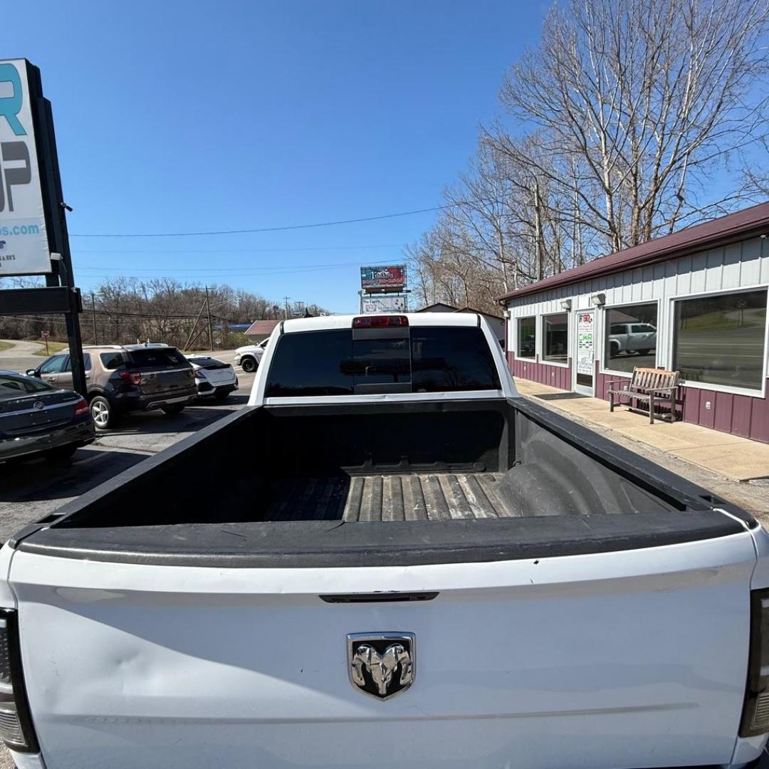 2014 WHITE RAM 1500 LARAMIE (1C6RR7NT6ES) with an 5.7L engine, Automatic transmission, located at 3338 US Rt. 60 East, Huntington, WV, 25705, (304) 733-9888, 38.411072, -82.379471 - Photo#4