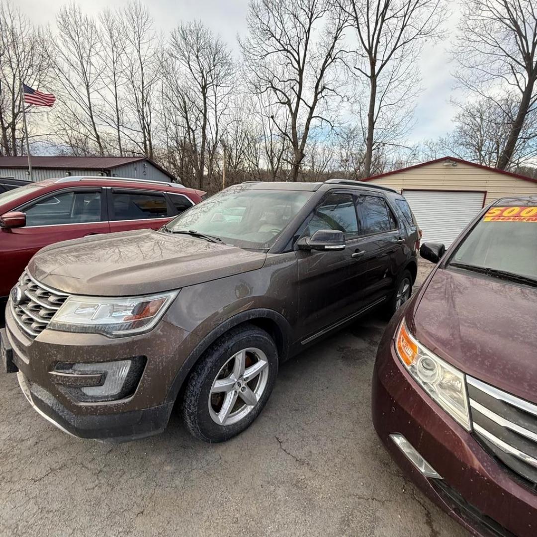 2016 BROWN FORD EXPLORER XLT (1FM5K8D81GG) with an 3.5L engine, Automatic transmission, located at 3338 US Rt. 60 East, Huntington, WV, 25705, (304) 733-9888, 38.411072, -82.379471 - Photo#2