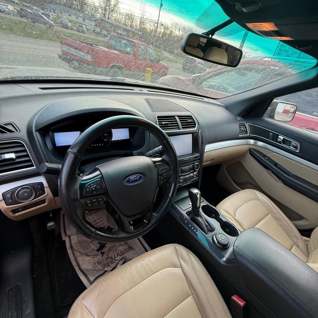 2016 BROWN FORD EXPLORER XLT (1FM5K8D81GG) with an 3.5L engine, Automatic transmission, located at 3338 US Rt. 60 East, Huntington, WV, 25705, (304) 733-9888, 38.411072, -82.379471 - Photo#4